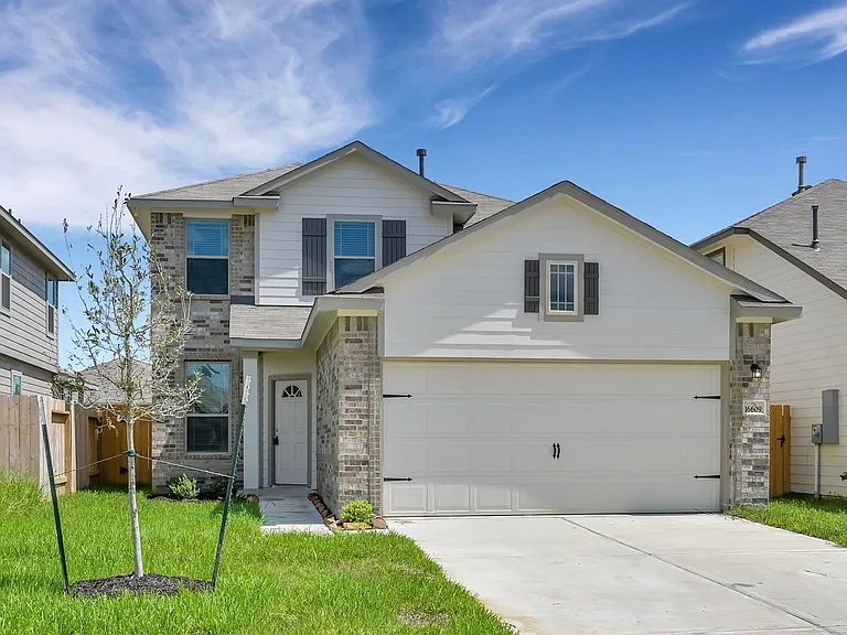 16609 Merry Pines Dr — Photo 2