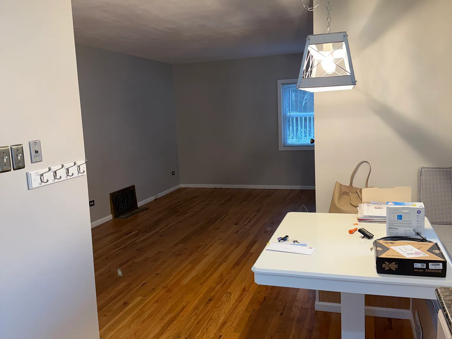 2 bed, 709 sqft, $2,100 — Photo 4