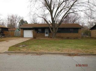 2302 SE 9th St, Bentonville, AR 72712