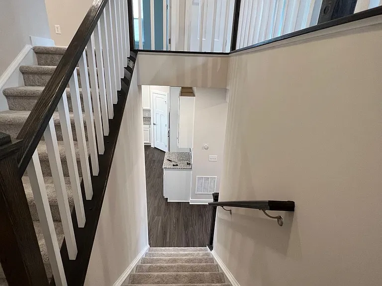 1377 Moose Ridge Ln — Photo 24