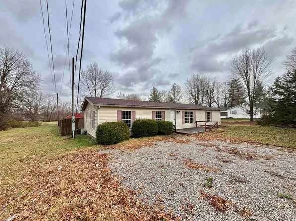 899 6th St NE, Linton, IN 47441