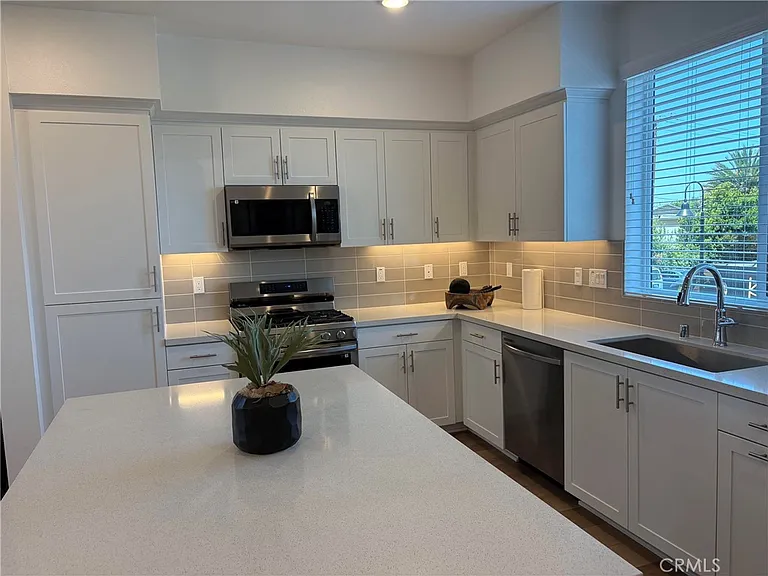 2211 W Orange Ave #21 — Photo 14