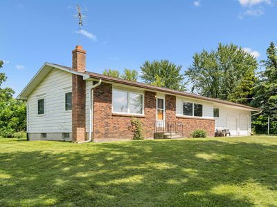 1675 Jamestown Ave, Independence, IA, 50644