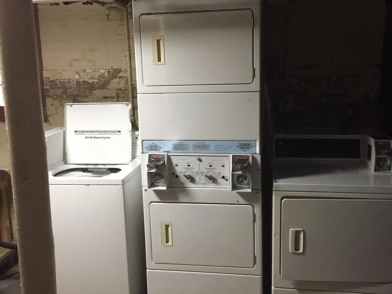 8350 S Maryland Ave #BASEMENT — Photo 5