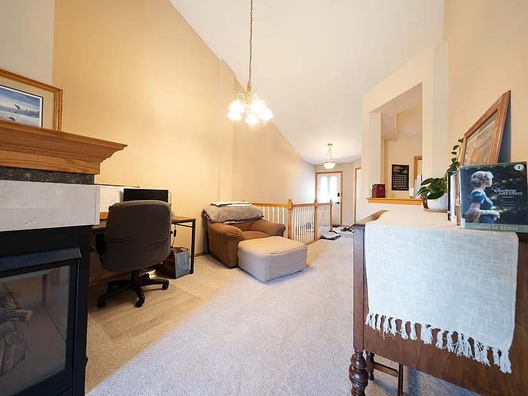 8772 Coburn Ct — Photo 6