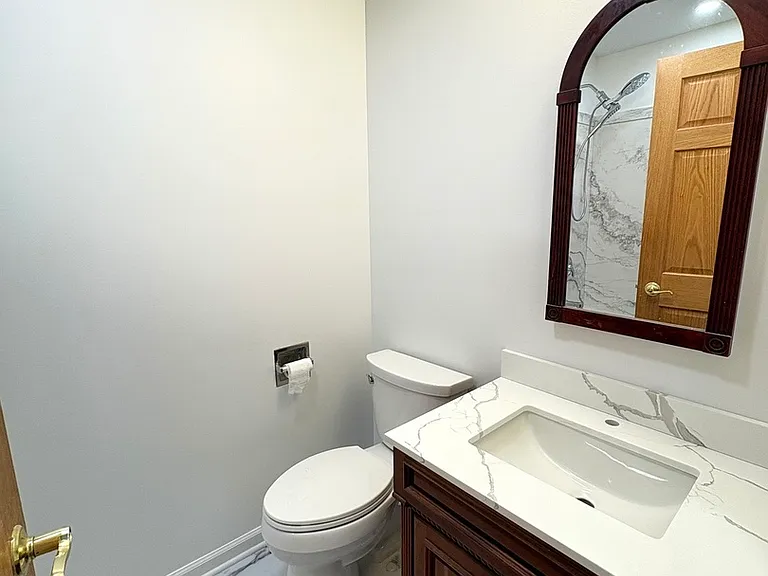 1918 Templar Dr — Photo 10