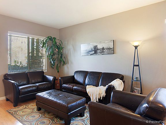 5th image of 32847 Tiempo Cir