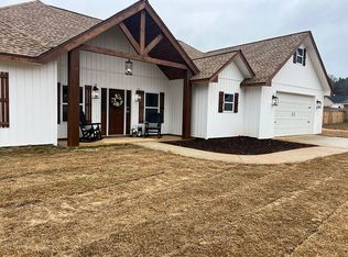 106 Cory Dr, Mathiston, MS 39752