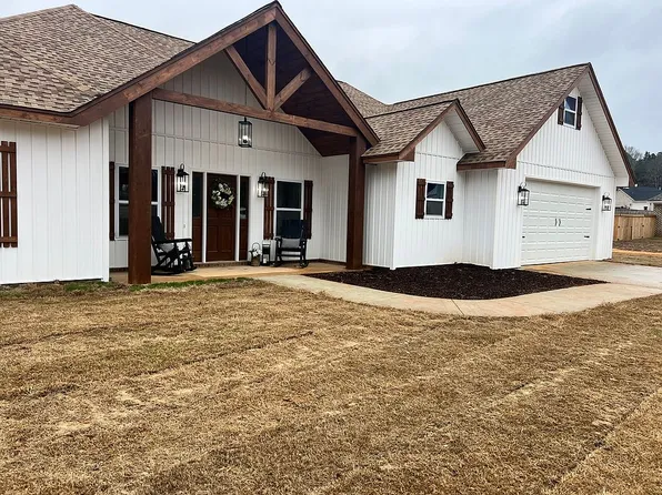 106 Cory Dr, Mathiston, MS 39752