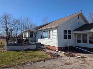 1093 Township Road 185n, Lomax, IL