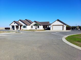 14242 E Jordan Rd, Le Grand, CA 95333