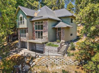 26480 Walnut Hills Dr, Lake Arrowhead, CA 92352