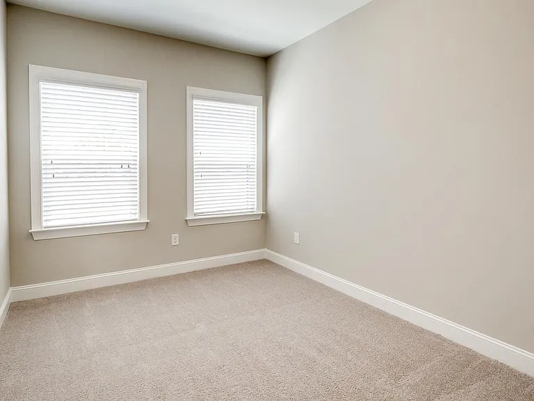 2044 Rockledge Rd NE — Photo 18