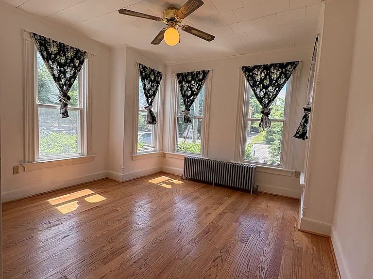 345 Norton St #1 — Photo 5