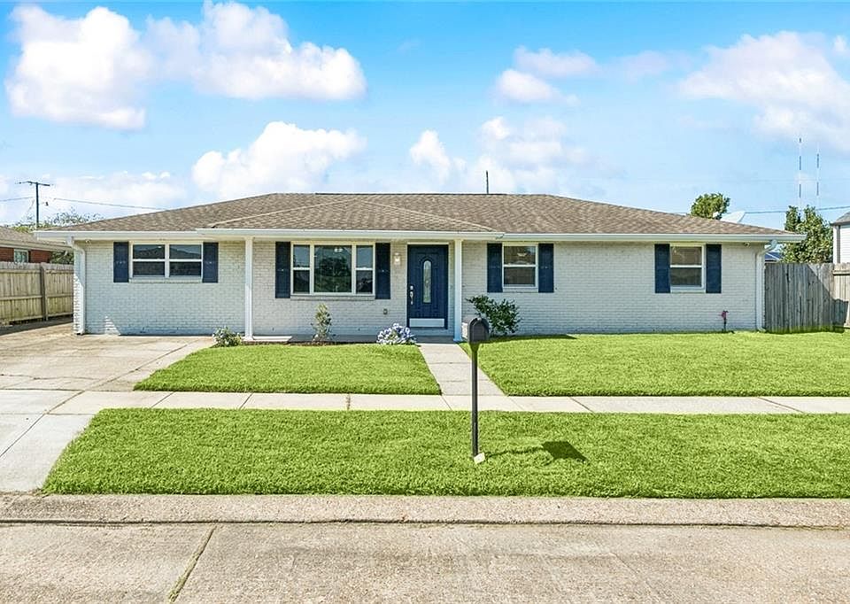1st image of 3112 Blanchard Dr
