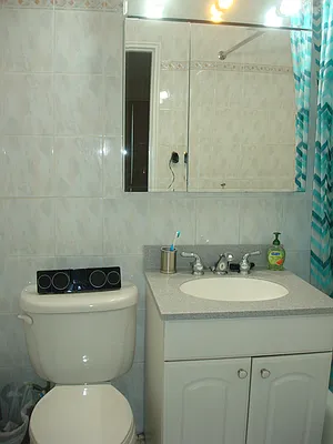 Rented by Metropolitan Equities | media 14