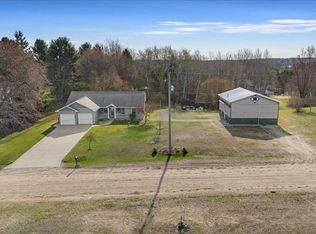 775 S 2nd St, Harrison, MI 48625