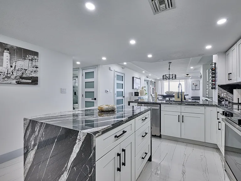 5051 N Highway A1A #9-3 — Photo 13