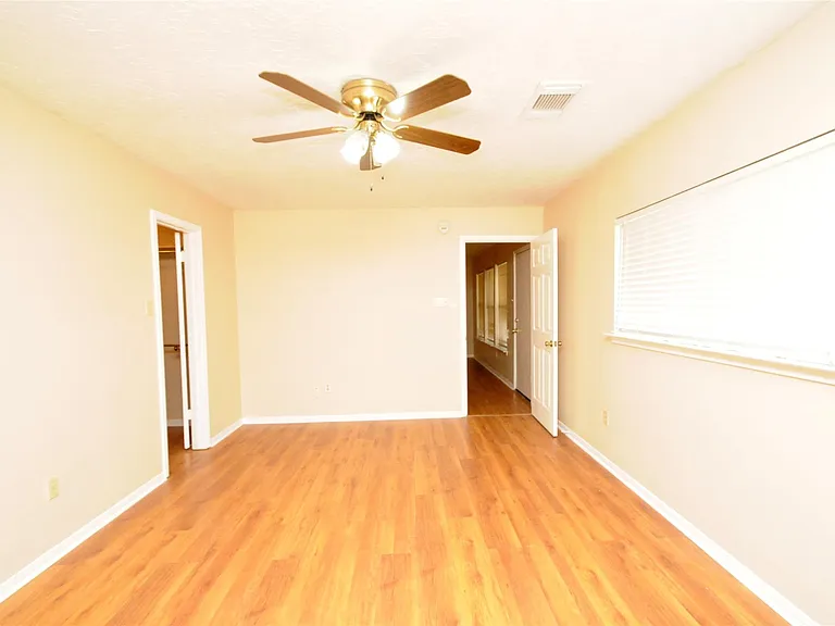16503 Canario Dr — Photo 11