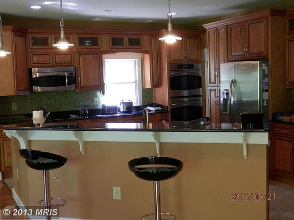 4th image of 1892 Lake Forest Dr