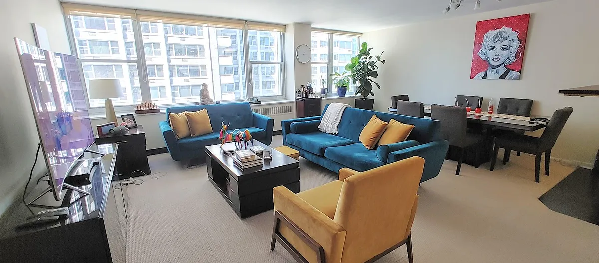 Building Photo - 4250 N Marine Dr #1113
