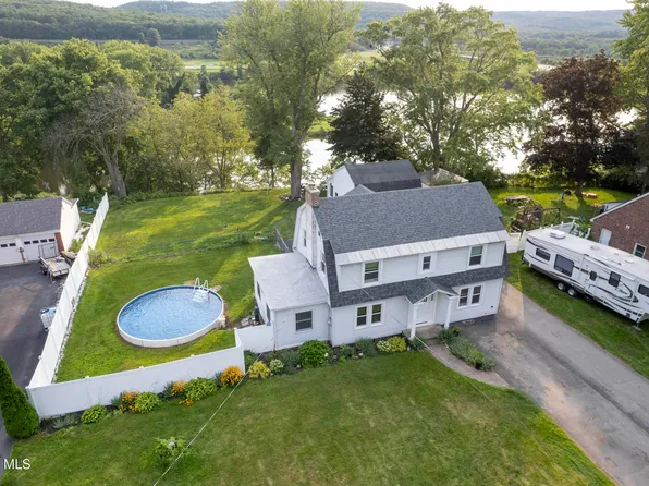 1715 Amsterdam Road, Glenville, NY 12302