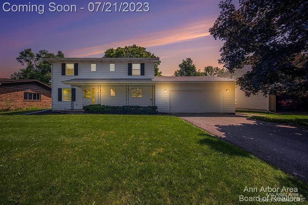 48 Chestnut Dr photo 1