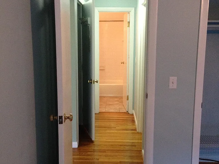 205 Kent St #18 — Photo 17