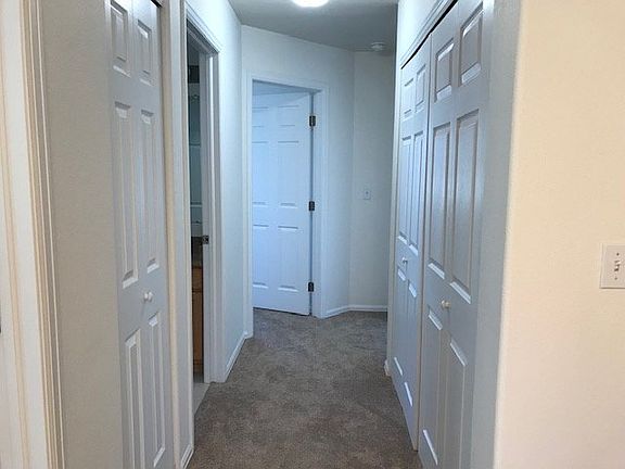 5th image of 16 Cliff View Ct