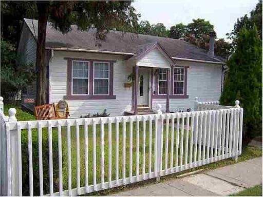 1st image of 2210 SANTA ANNA ST