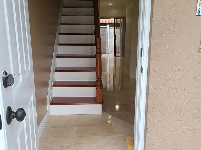 1907 SW 107th Ave #801 — Photo 25