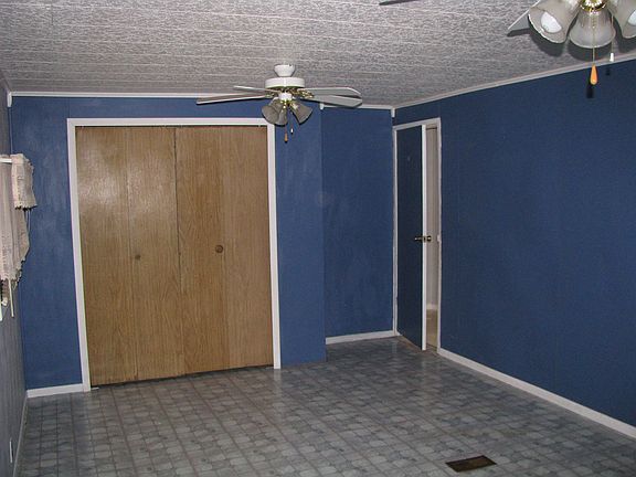4th image of 41 Lone Pine Ct