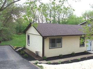 6310 Hillcrest Rd, Cary, IL 60013