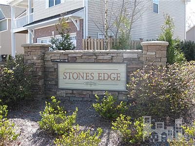 2nd image of 1570 Stones Edge Loop