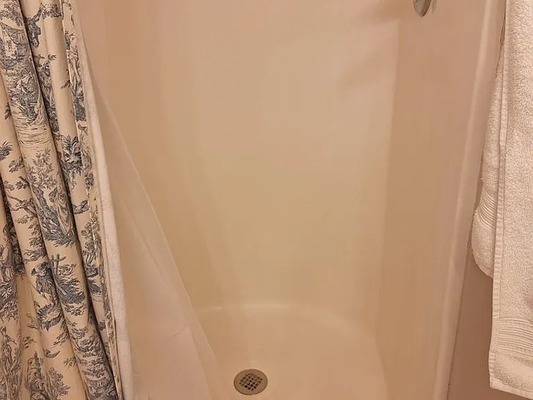 1636 Queen Anne Way — Photo 7
