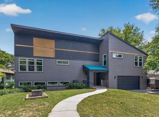 3432 Kyle Ave N, Minneapolis, MN 55422
