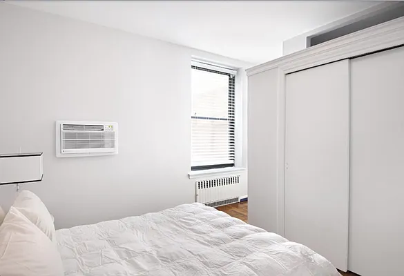 Rented by Keller Williams NYC | media 18