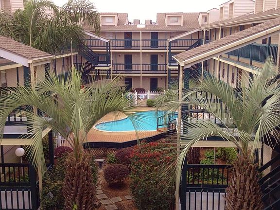2nd image of 2330 Edenborn Ave APT 102