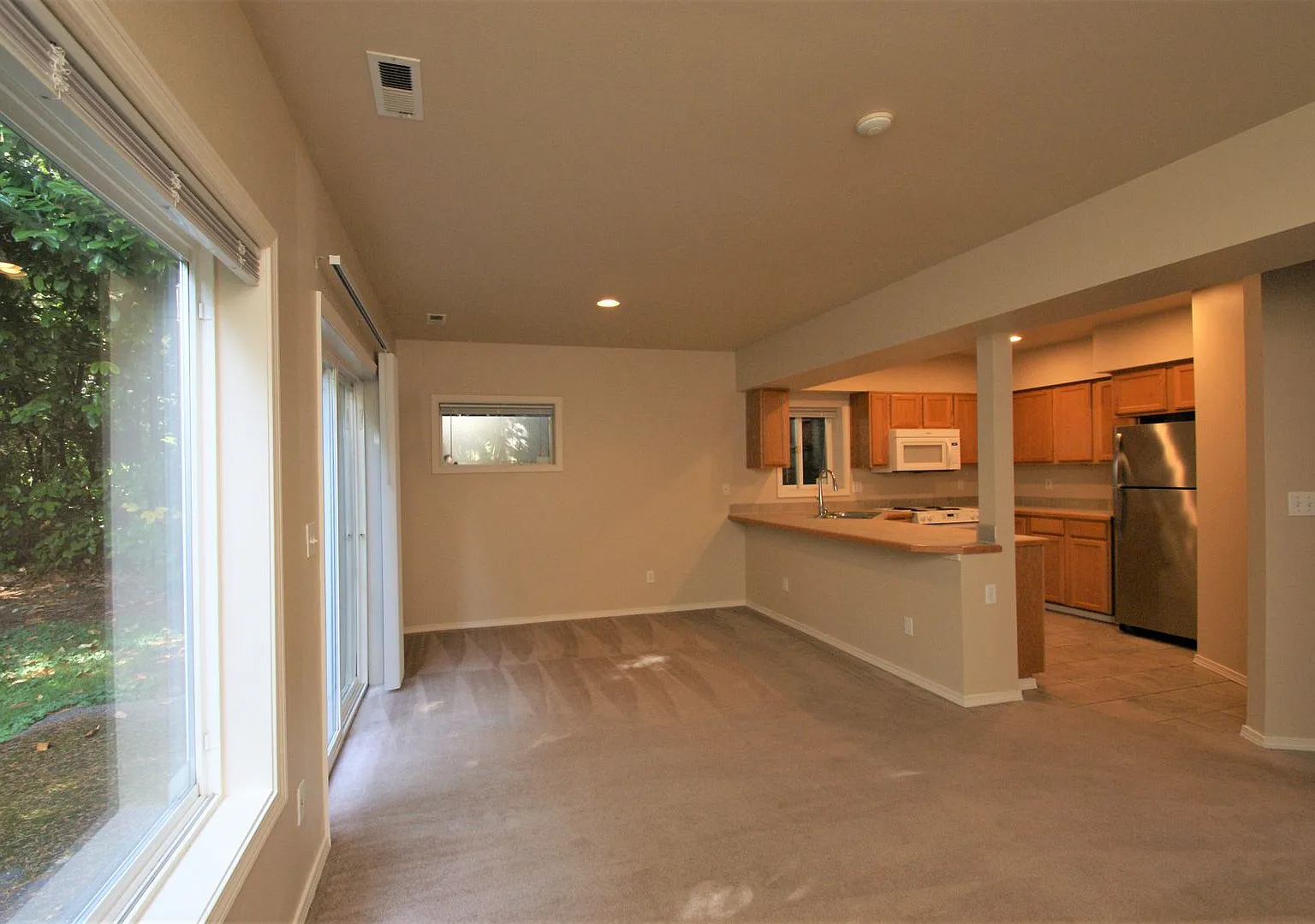 Mountlake Terrace Townhomes — Photo 4