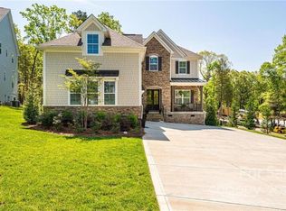 208 N Centurion Ln, Mount Holly, NC 28120