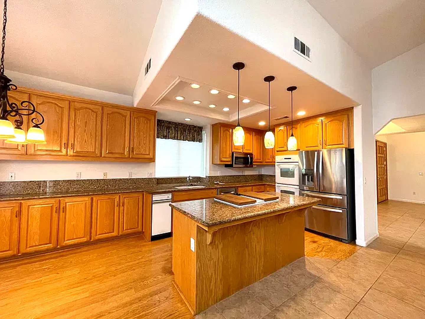 Inviting Pleasanton Home with Spacious Living — Photo 2