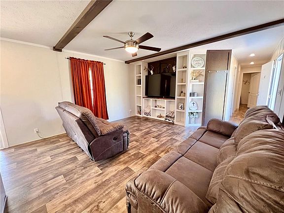 4th image of 117 Topaz Ln