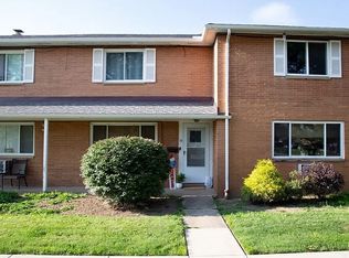 2472 Warren Pkwy APT 19, Twinsburg, OH 44087