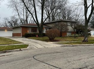 437 Homan Ave, Park Forest, IL 60466
