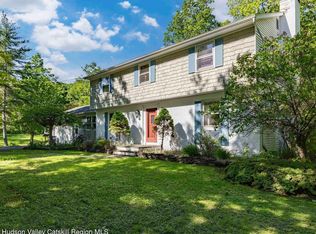1 Nissen Ln, West Hurley, NY 12491