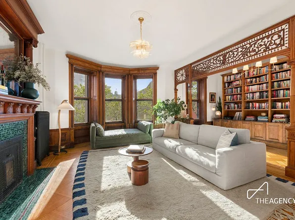 953 President St APT 3, Brooklyn, NY 11215