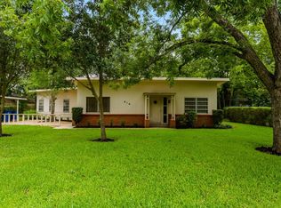 816 8th St, Rosenberg, TX 77471