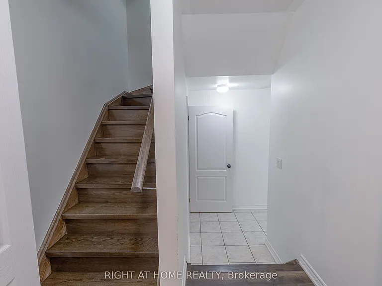 11 Telegraph St #UPPER — Photo 5