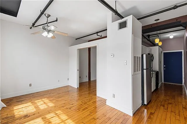 1111 S Peters St #313 — Photo 8