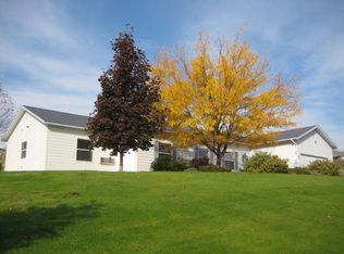 3 Orchard View Dr, Omak, WA 98841